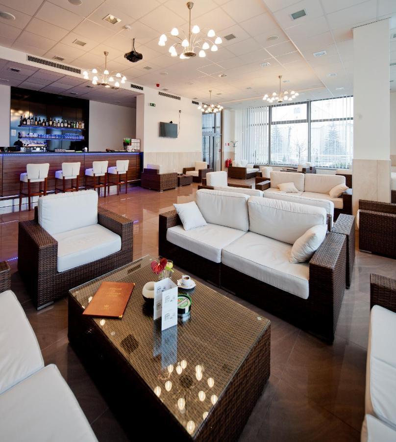 Hotel Limba Ctt Твърдошин Екстериор снимка