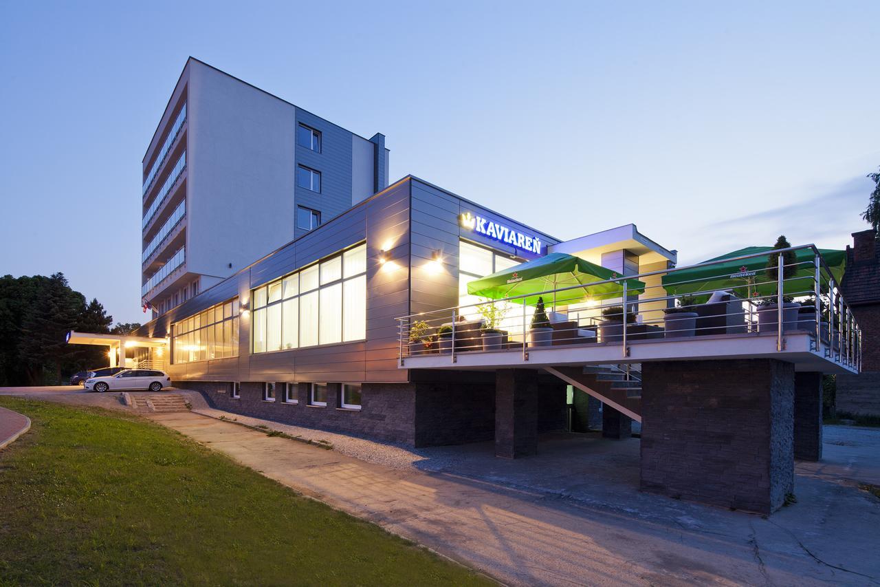 Hotel Limba Ctt Твърдошин Екстериор снимка